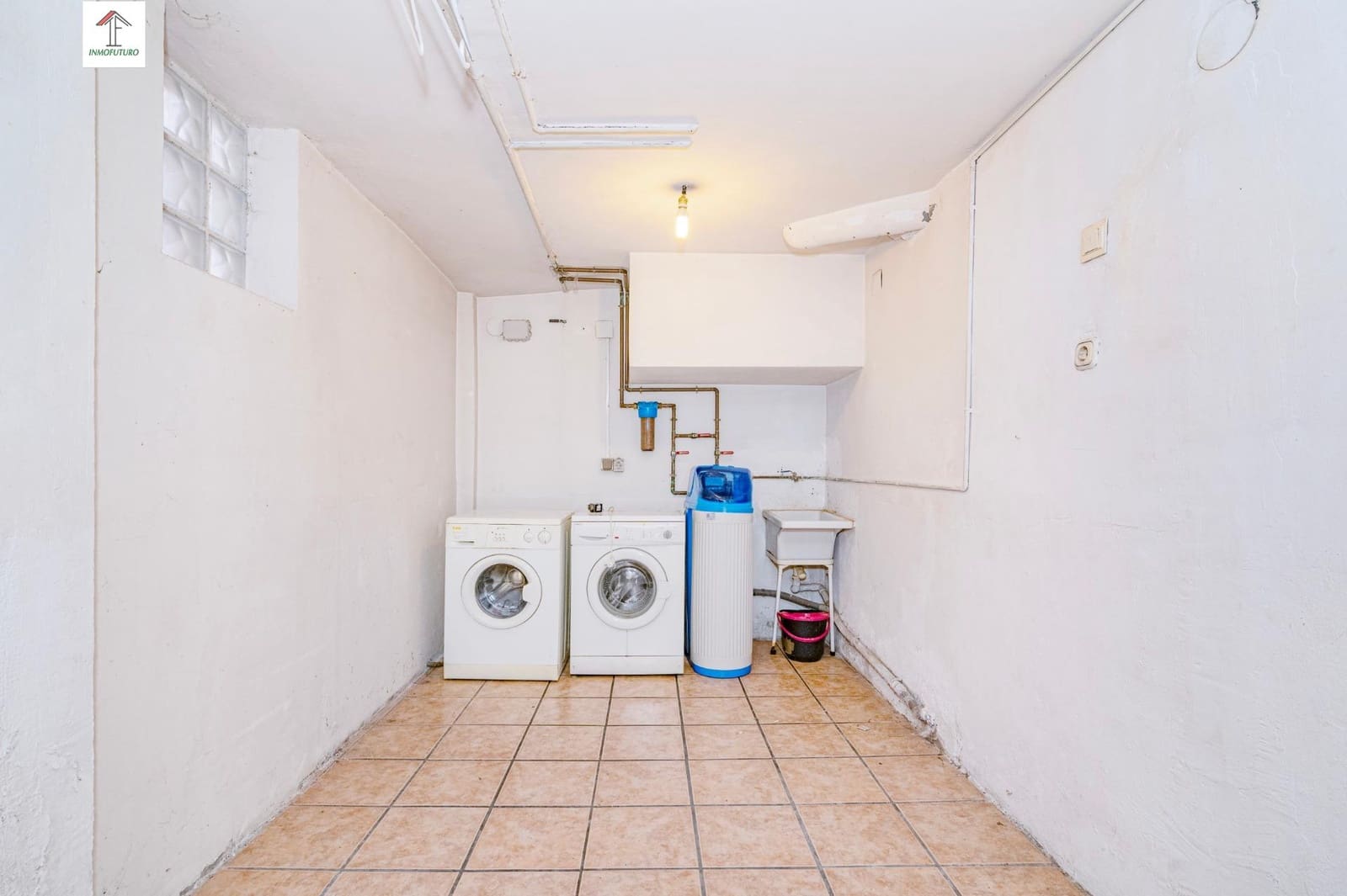 2 soveværelse Rækkehus til salg i Ogijares med garage - € 248.000 (Ref: 9849298)