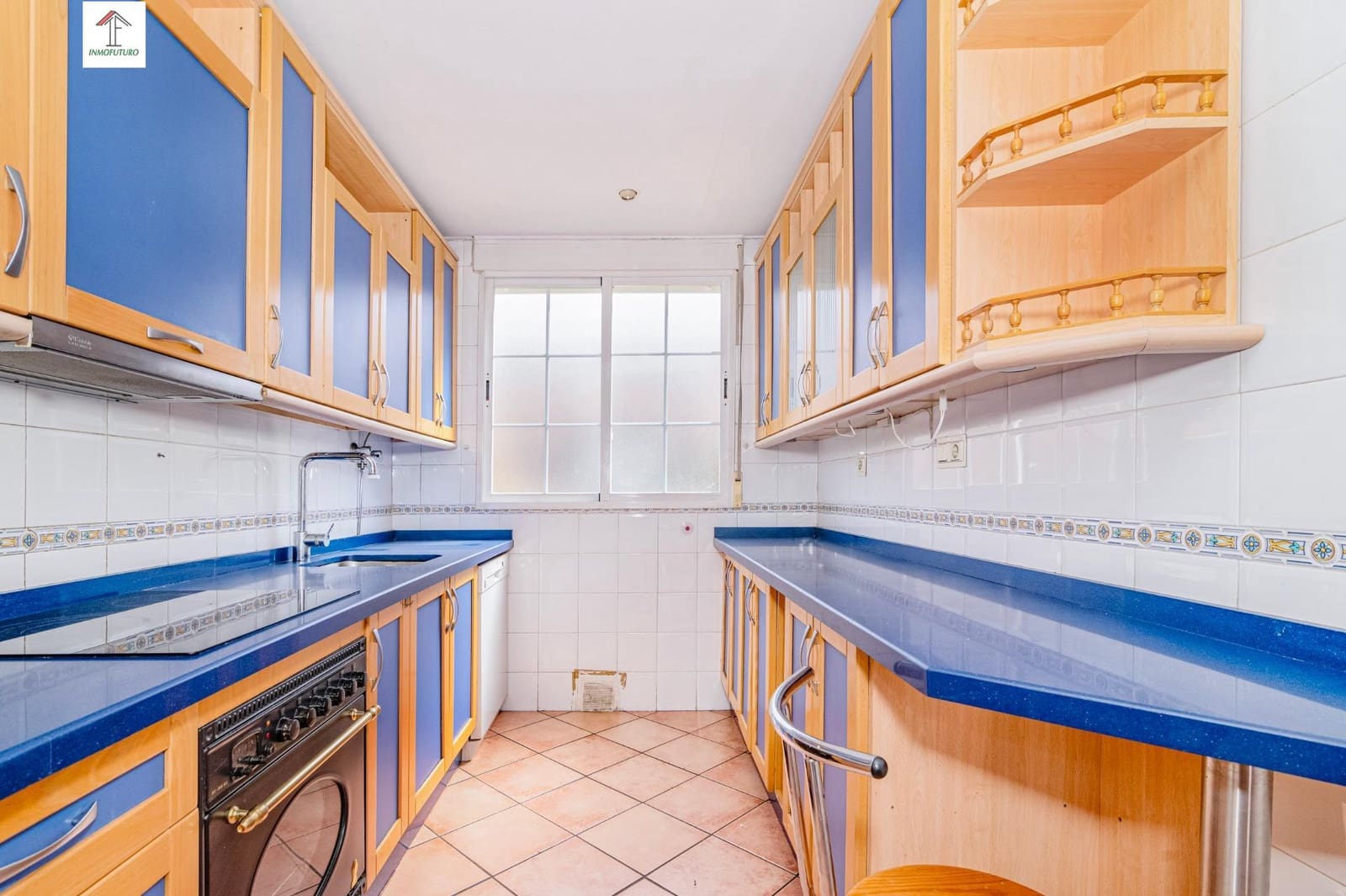 2 soveværelse Rækkehus til salg i Ogijares med garage - € 248.000 (Ref: 9849298)