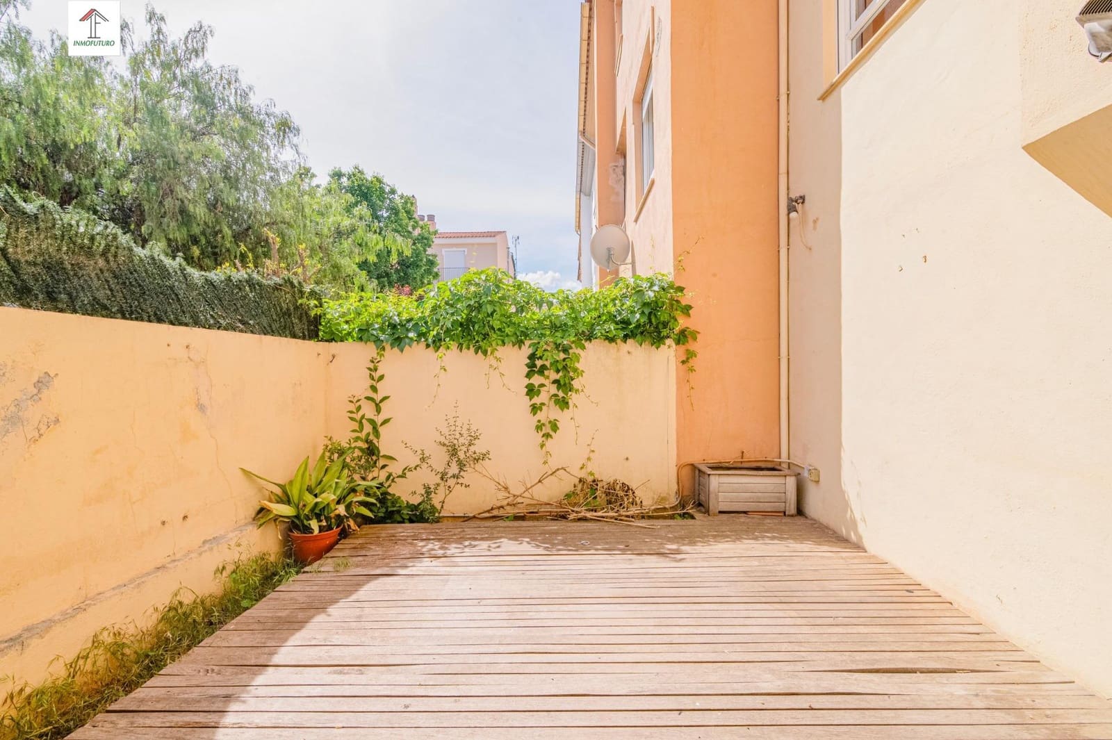 2 soveværelse Rækkehus til salg i Ogijares med garage - € 248.000 (Ref: 9849298)