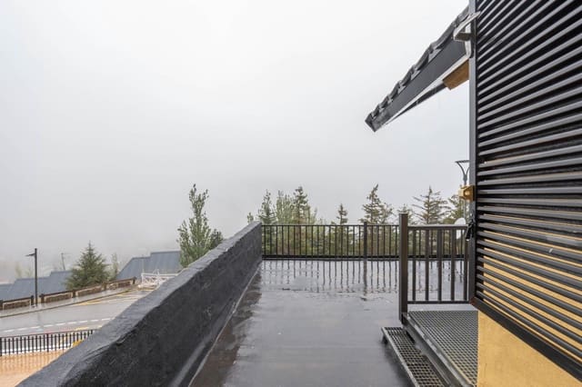 2 soverom Leilighet til salgs i Sierra Nevada, Monachil - € 185 000 (Ref: 9849299)
