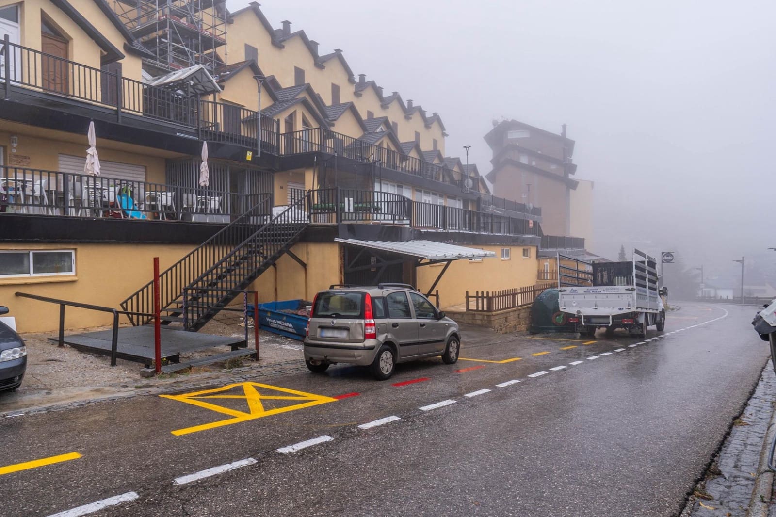 2 bedroom Apartment for sale in Sierra Nevada - € 185,000 (Ref: 9849299)