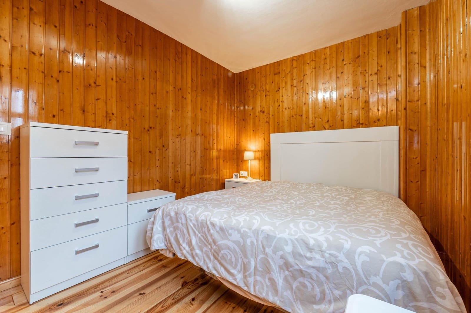2 bedroom Apartment for sale in Sierra Nevada - € 185,000 (Ref: 9849299)