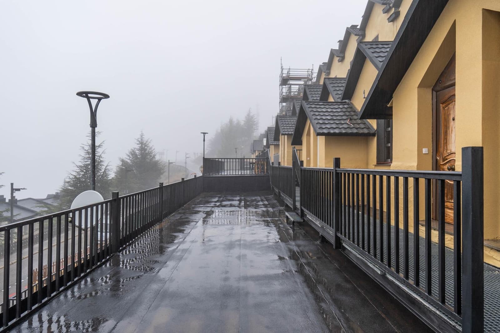 2 bedroom Apartment for sale in Sierra Nevada - € 185,000 (Ref: 9849299)