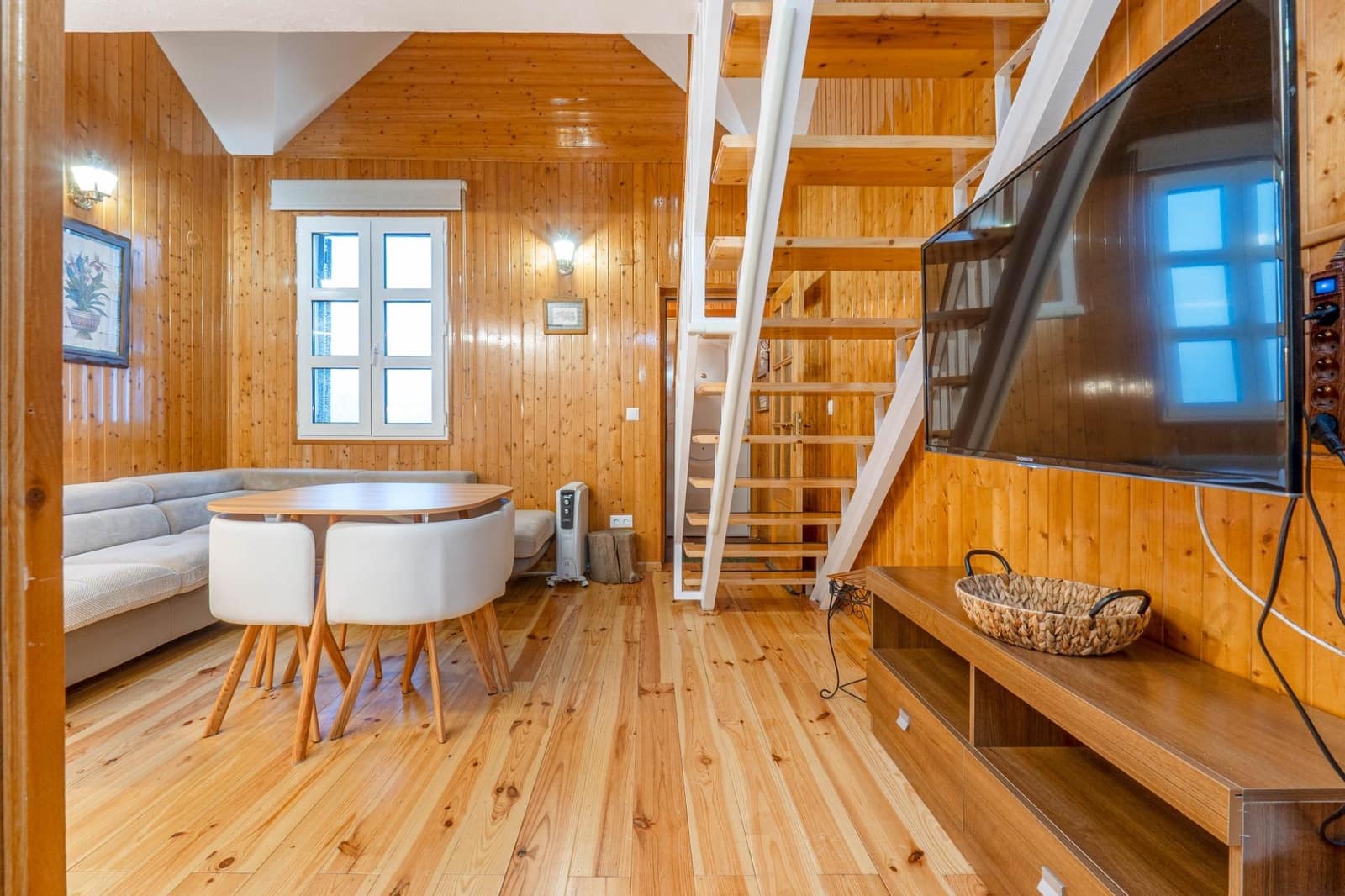 2 bedroom Apartment for sale in Sierra Nevada - € 185,000 (Ref: 9849299)