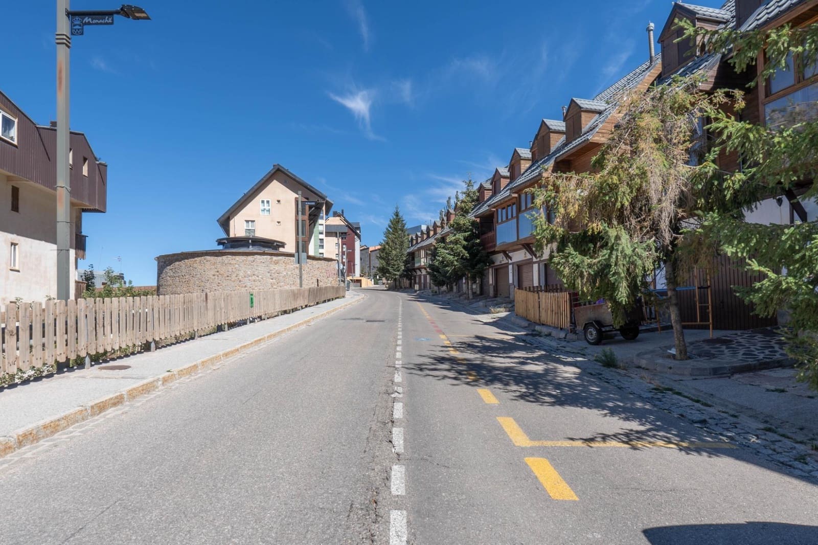 2 bedroom Apartment for sale in Sierra Nevada - € 185,000 (Ref: 9849299)