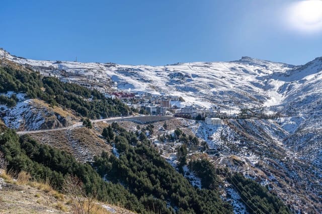 2 soverom Leilighet til salgs i Sierra Nevada, Monachil - € 185 000 (Ref: 9849299)