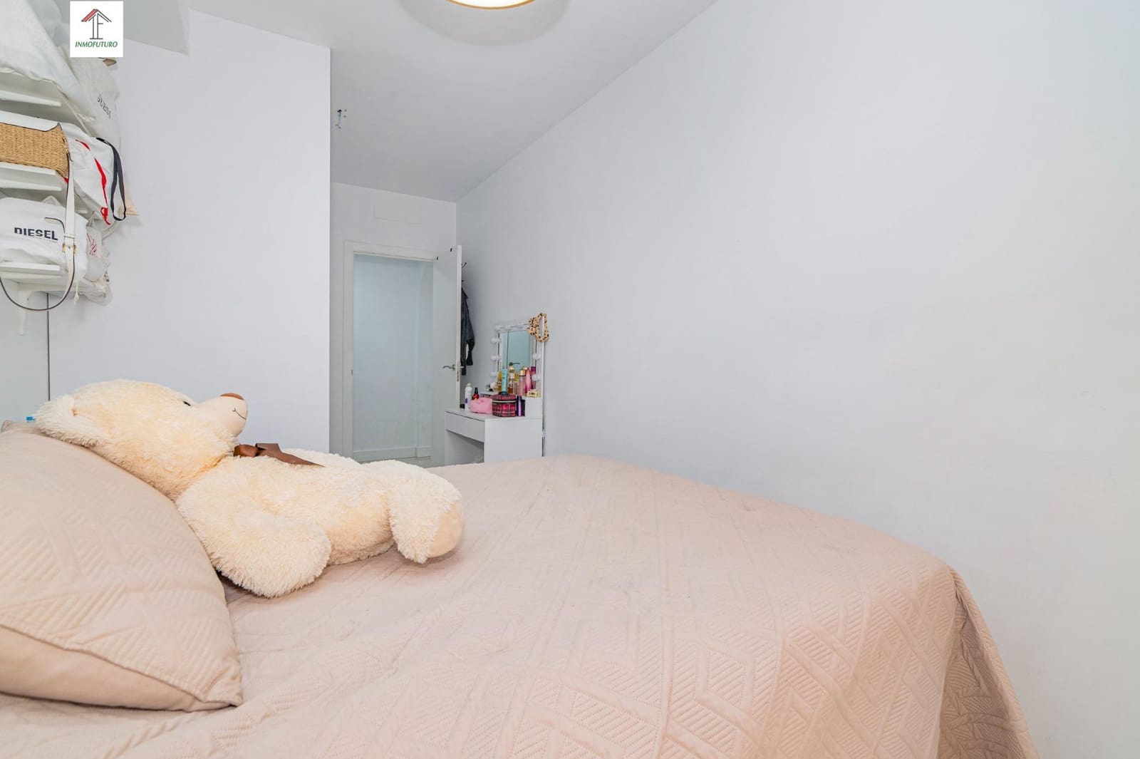 2 bedroom Apartment for sale in La Zubia with garage - € 195,000 (Ref: 9860051)