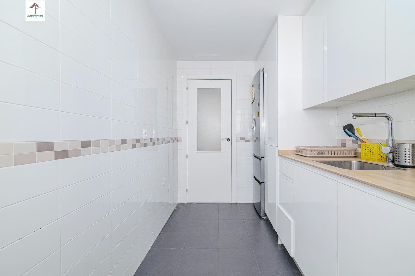 2 bedroom Apartment for sale in La Zubia with garage - € 195,000 (Ref: 9860051)