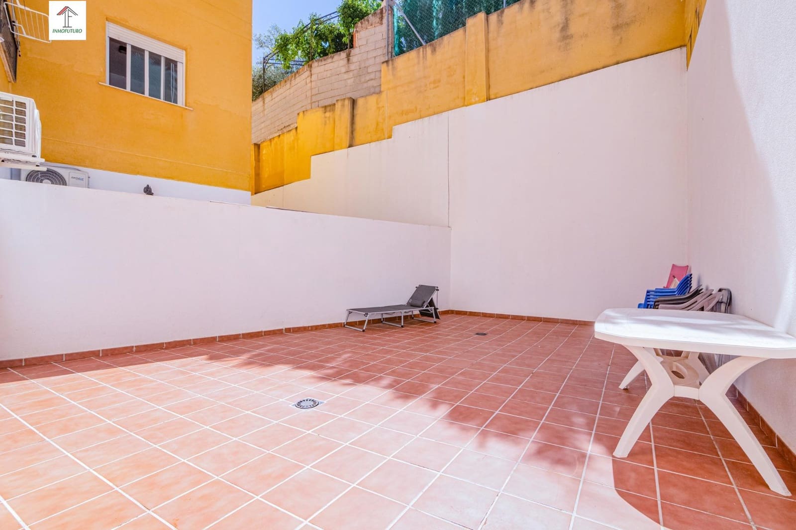 2 bedroom Apartment for sale in La Zubia with garage - € 195,000 (Ref: 9860051)
