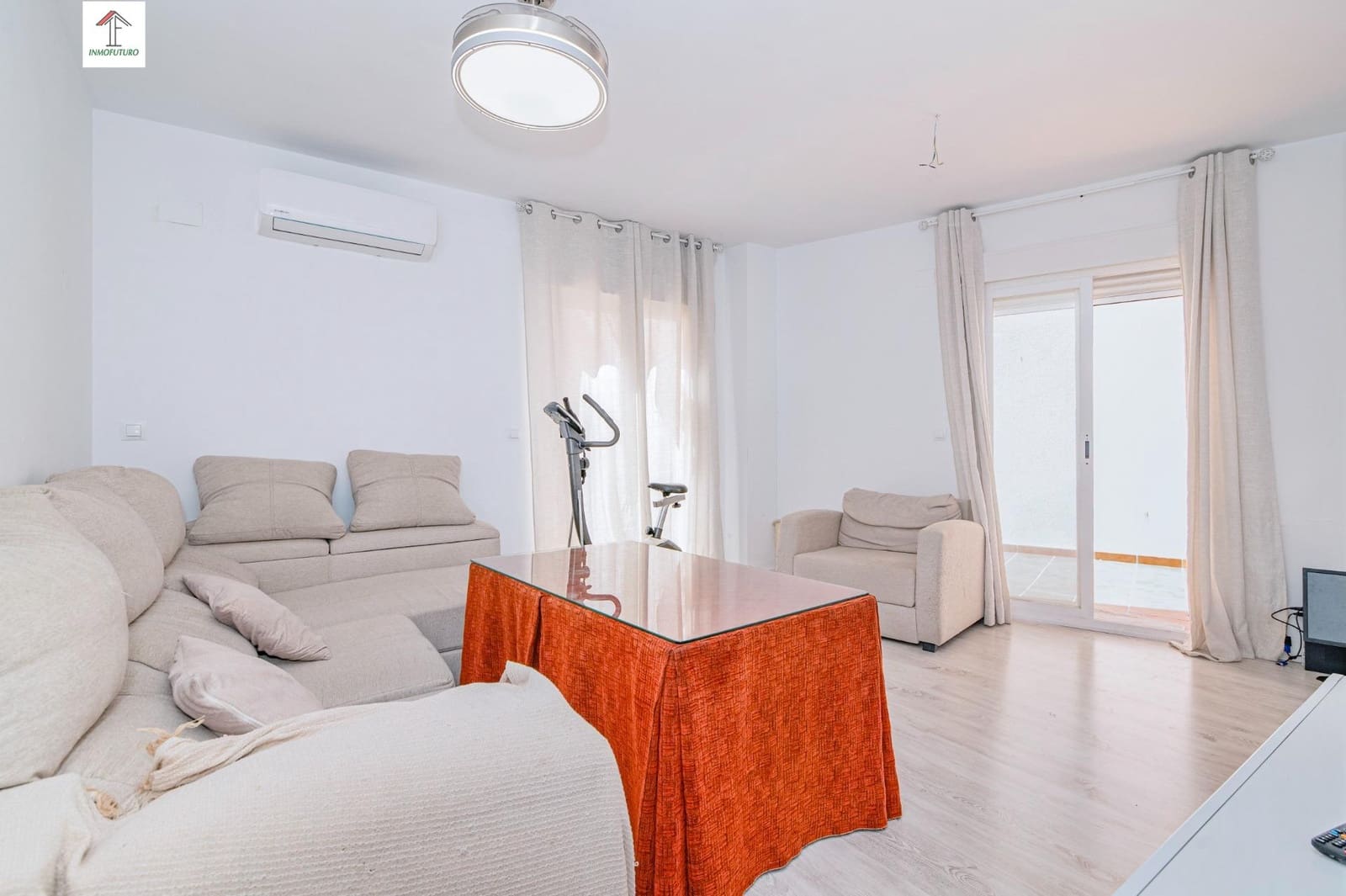 2 bedroom Apartment for sale in La Zubia with garage - € 195,000 (Ref: 9860051)