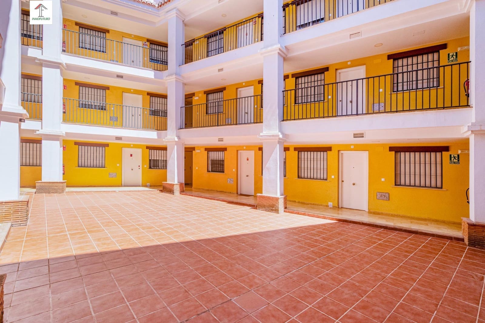 2 bedroom Apartment for sale in La Zubia with garage - € 195,000 (Ref: 9860051)