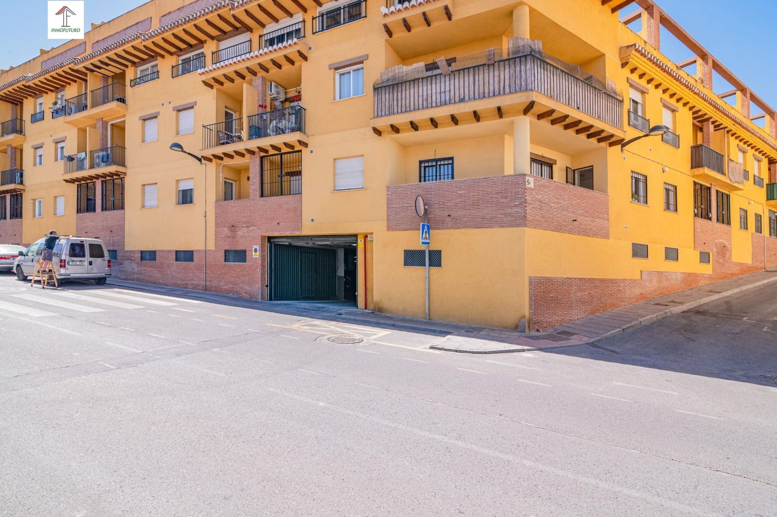 2 bedroom Apartment for sale in La Zubia with garage - € 195,000 (Ref: 9860051)