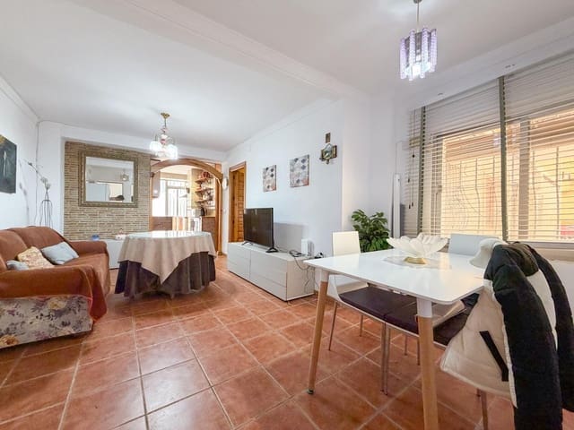 2 soverom Leilighet til salgs i Pajaritos - Plaza de Toros, Granada by - € 175 000 (Ref: 9865142)