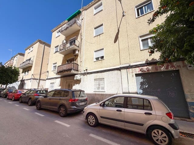 2 soverom Leilighet til salgs i Pajaritos - Plaza de Toros, Granada by - € 175 000 (Ref: 9865142)