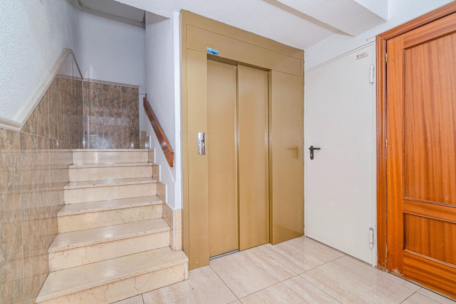 3 makuuhuone Asunto myytävänä paikassa Granada kaupunki - 360 000 € (Ref: 9866948)