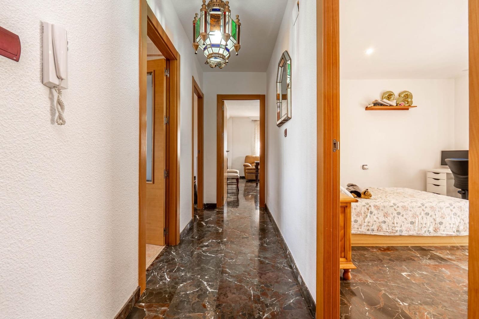 6 soverom Villa til salgs i Otura med svømmebasseng garasje - € 399 000 (Ref: 9868539)