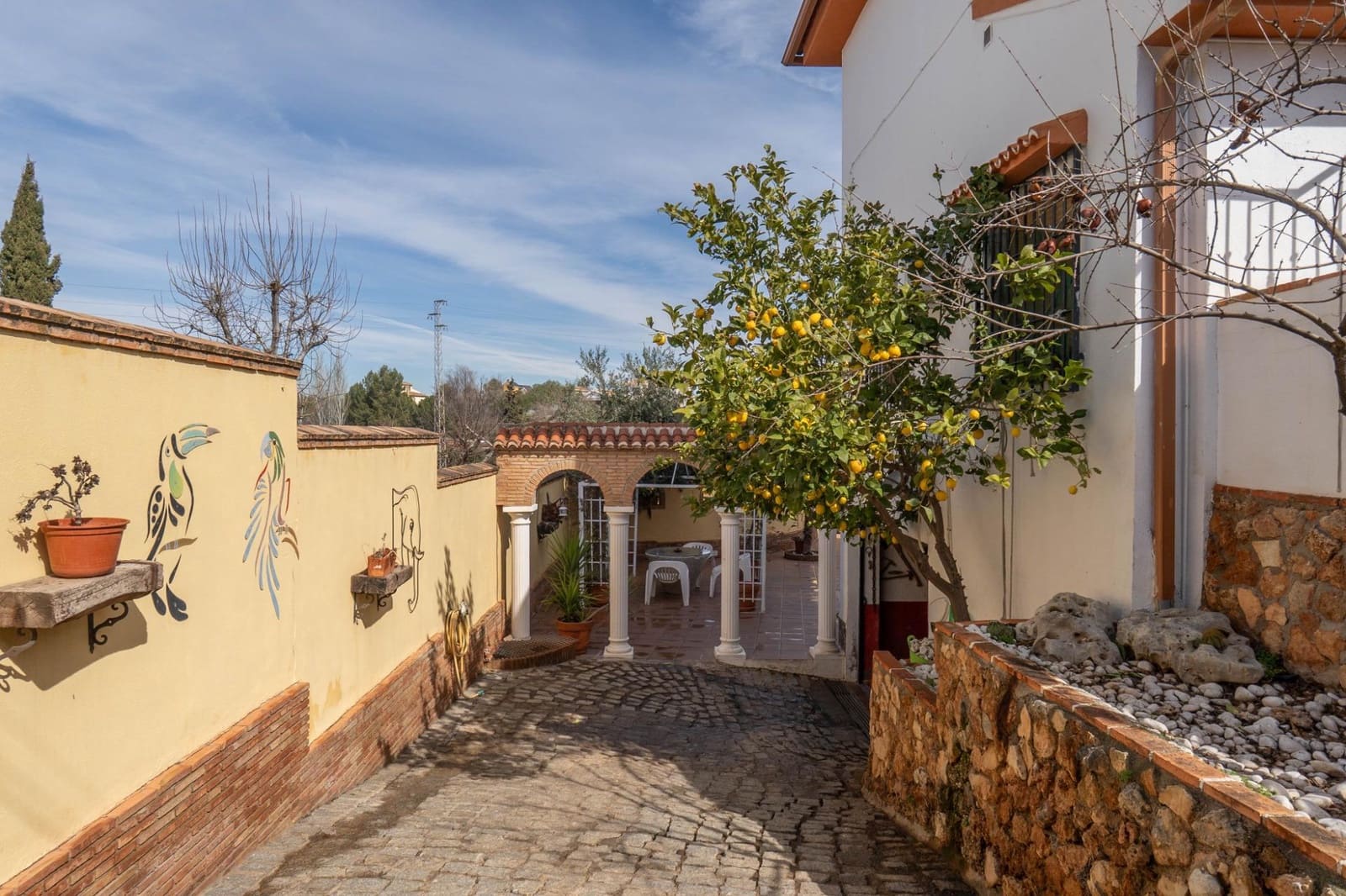 6 soverom Villa til salgs i Otura med svømmebasseng garasje - € 399 000 (Ref: 9868539)