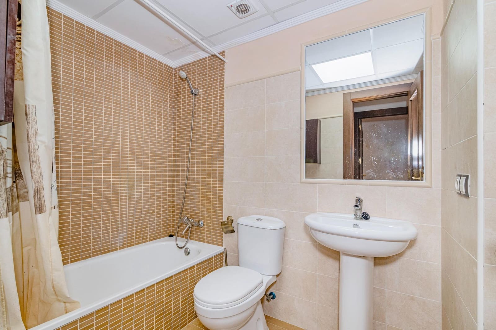 2 chambre Appartement à vendre à La Zubia - 140 000 € (Ref: 9868540)