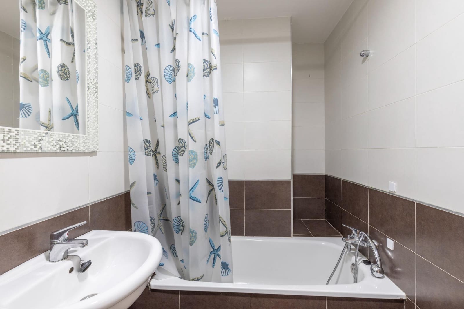 2 slaapkamer Penthouse te koop in Las Gabias - € 176.000 (Ref: 9868541)