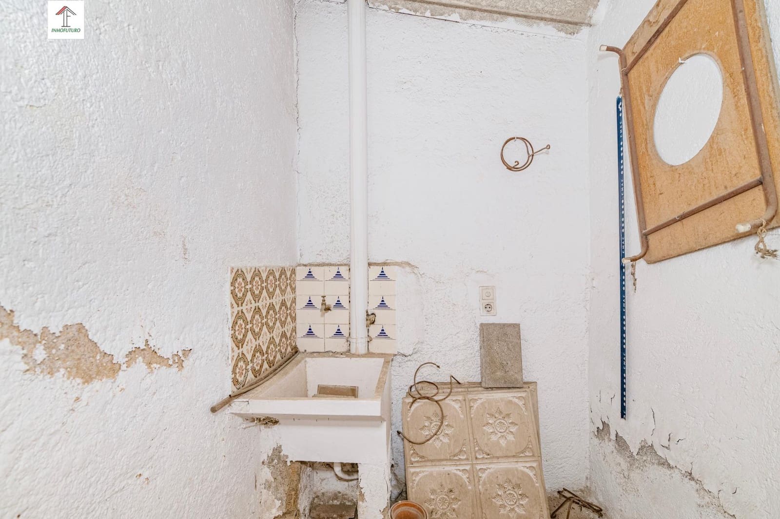 3 bedroom Townhouse for sale in Granada city with garage - € 198,000 (Ref: 9873439)