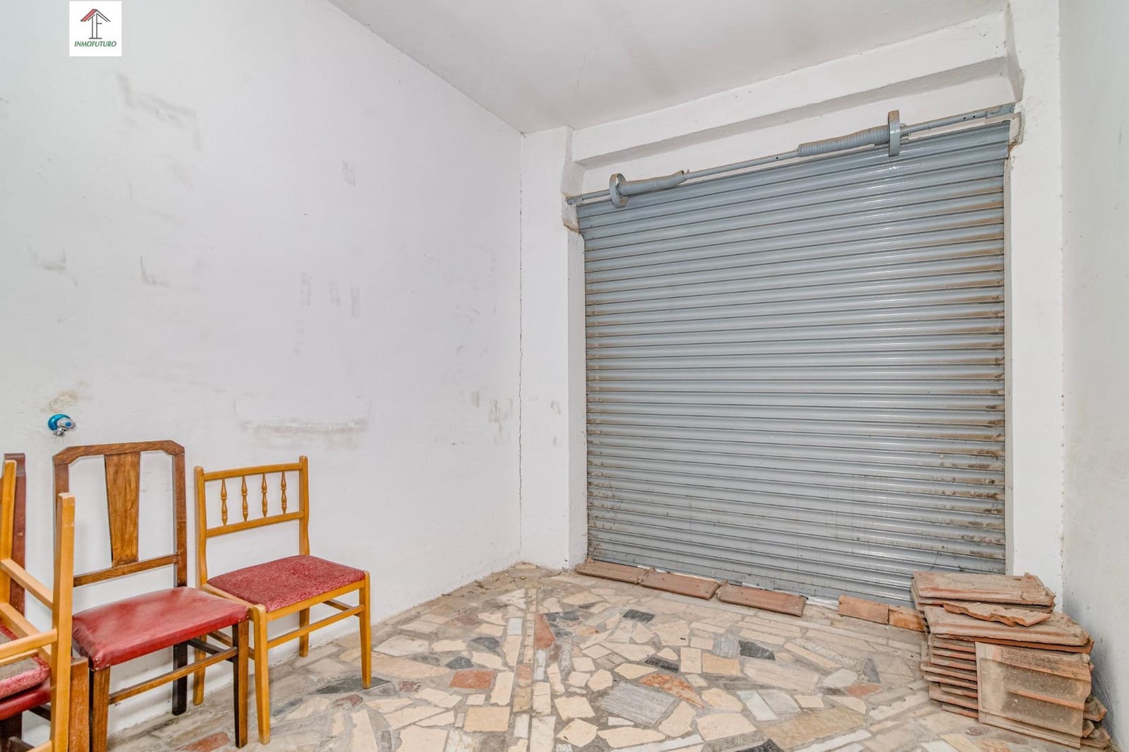 3 bedroom Townhouse for sale in Granada city with garage - € 198,000 (Ref: 9873439)