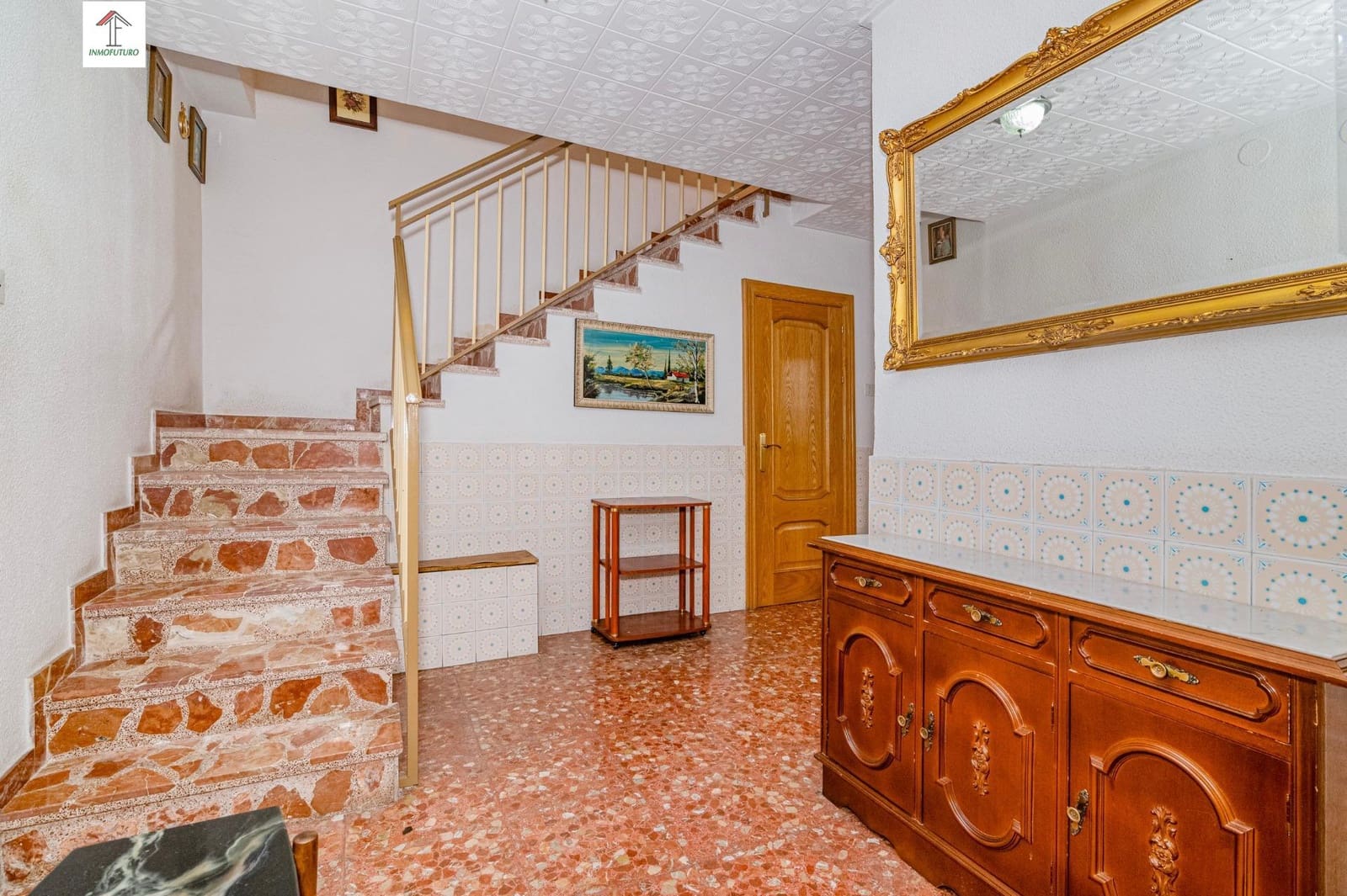 3 bedroom Townhouse for sale in Granada city with garage - € 198,000 (Ref: 9873439)