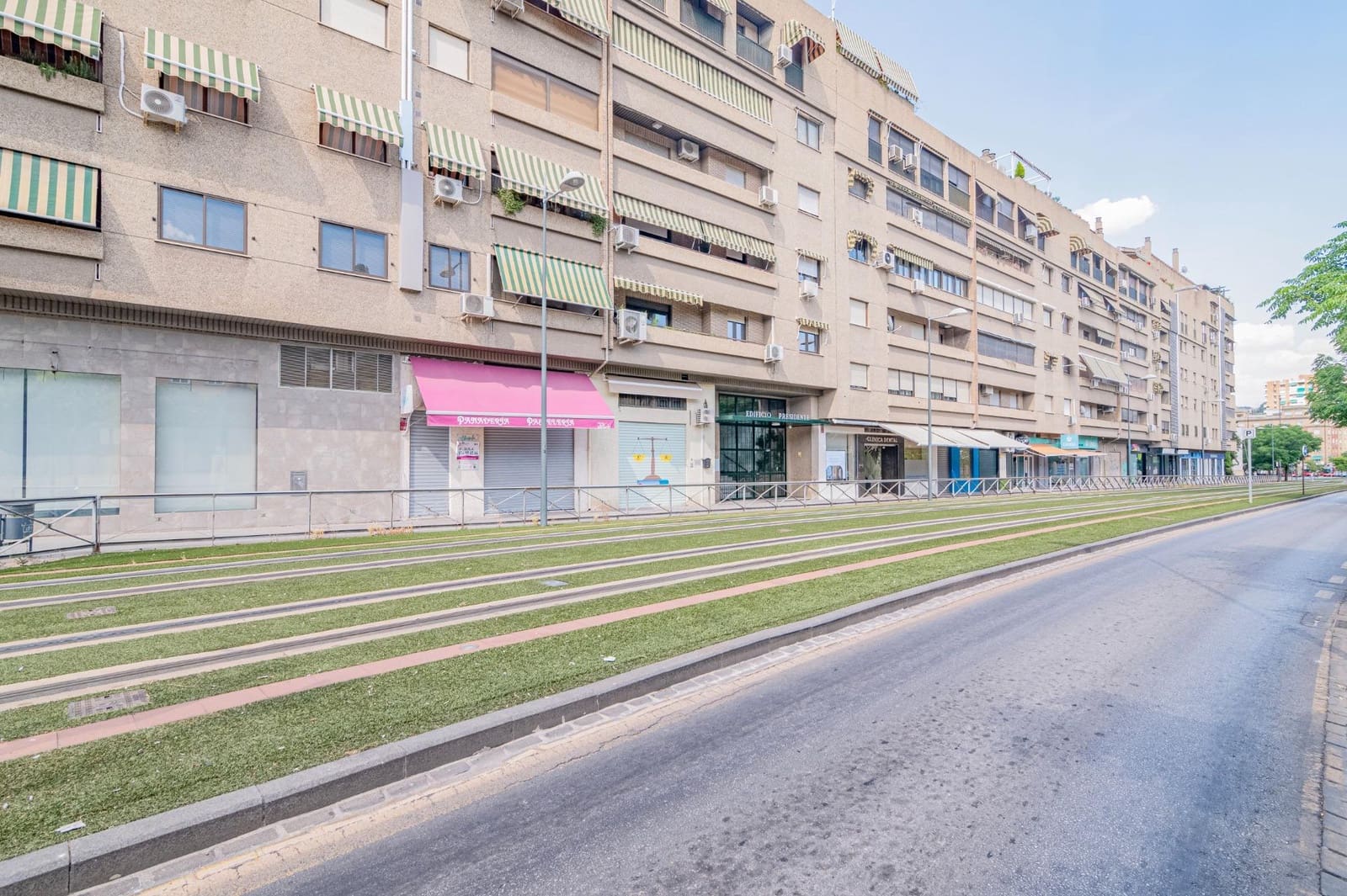 2 quarto Apartamento para venda em Granada cidade - 310 000 € (Ref: 9890331)