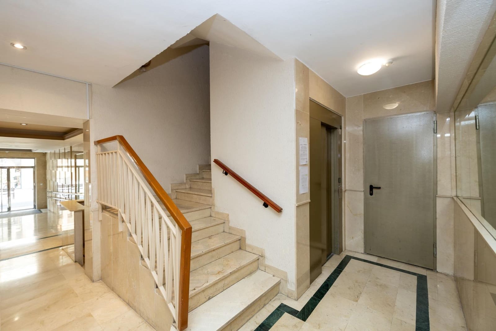 4 chambre Appartement à vendre à Grenade ville - 379 000 € (Ref: 9892276)