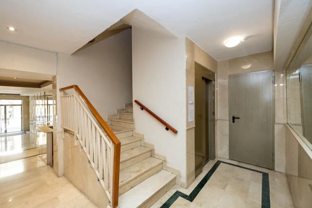 4 chambre Appartement à vendre à San Matías - Realejo, Grenade ville - 379 000 € (Ref: 9892276)