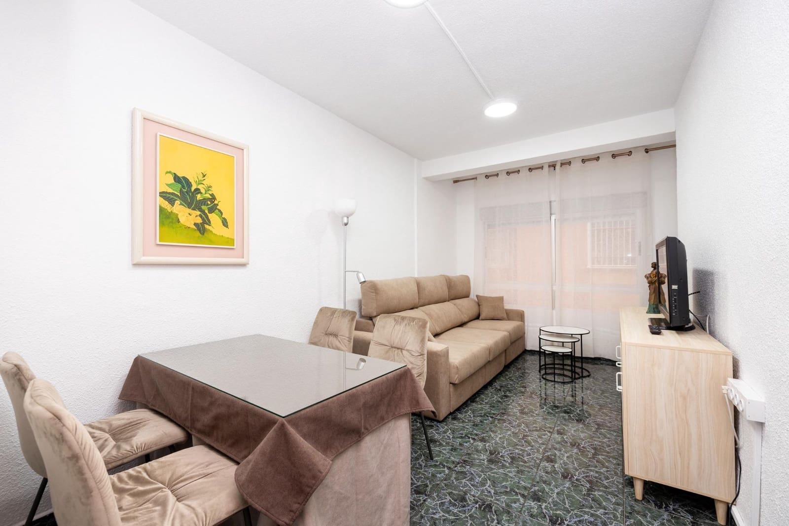 3 bedroom Flat for sale in Granada city - € 229,000 (Ref: 9892277)