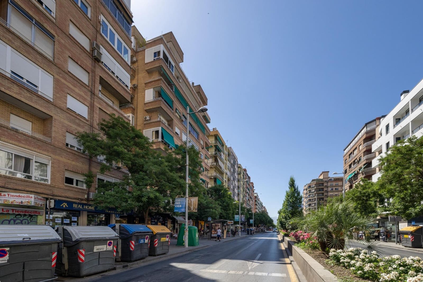 3 bedroom Flat for sale in Granada city - € 229,000 (Ref: 9892277)