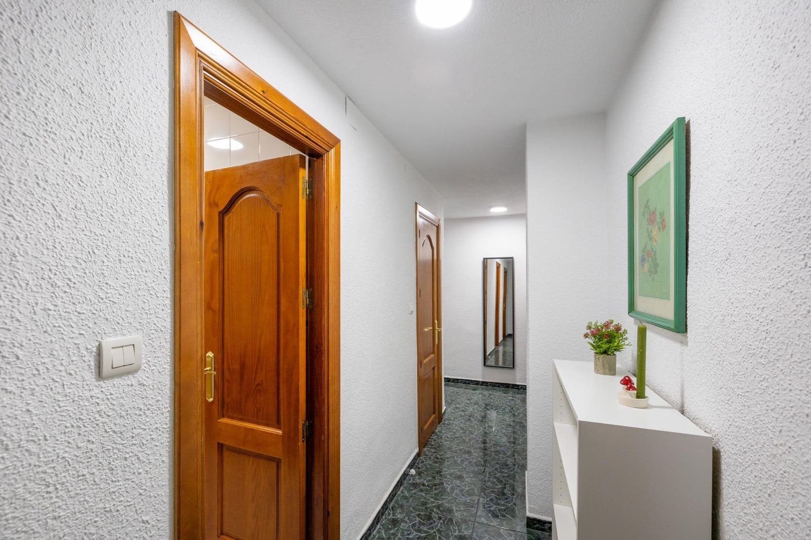 3 bedroom Flat for sale in Granada city - € 229,000 (Ref: 9892277)