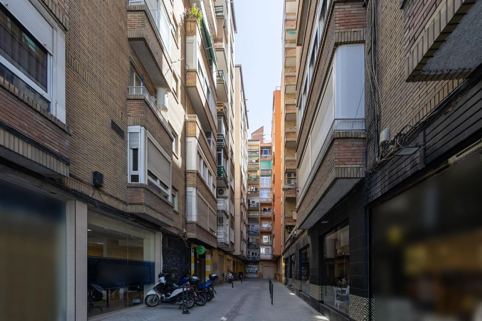 3 bedroom Flat for sale in Granada city - € 229,000 (Ref: 9892277)