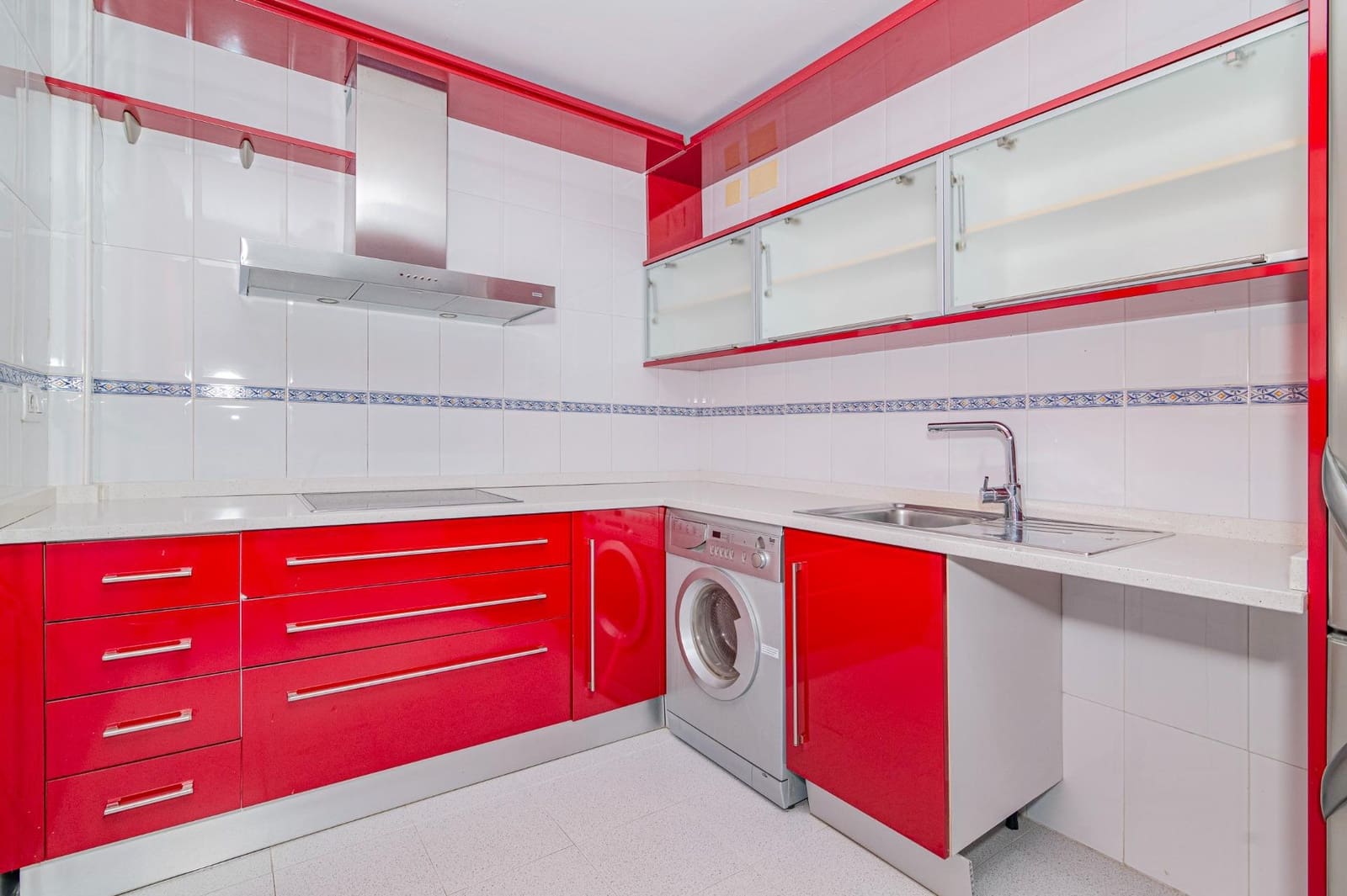 4 chambre Maison de Ville à vendre à Gojar avec garage - 259 500 € (Ref: 9892279)