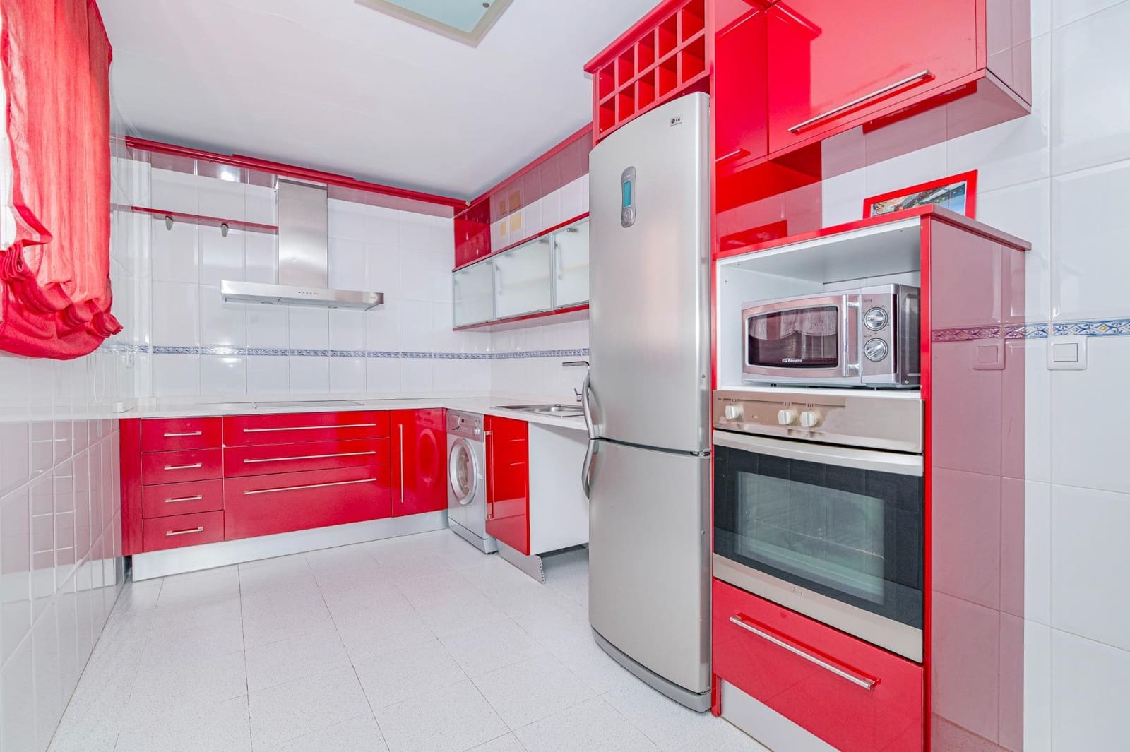4 chambre Maison de Ville à vendre à Gojar avec garage - 259 500 € (Ref: 9892279)