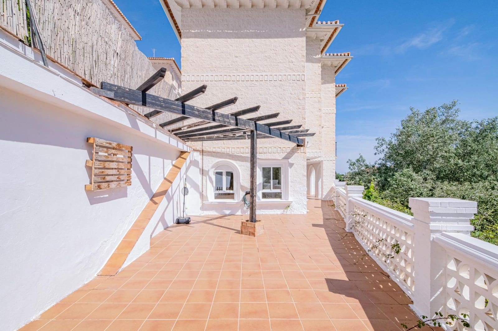 4 chambre Maison de Ville à vendre à Gojar avec garage - 259 500 € (Ref: 9892279)
