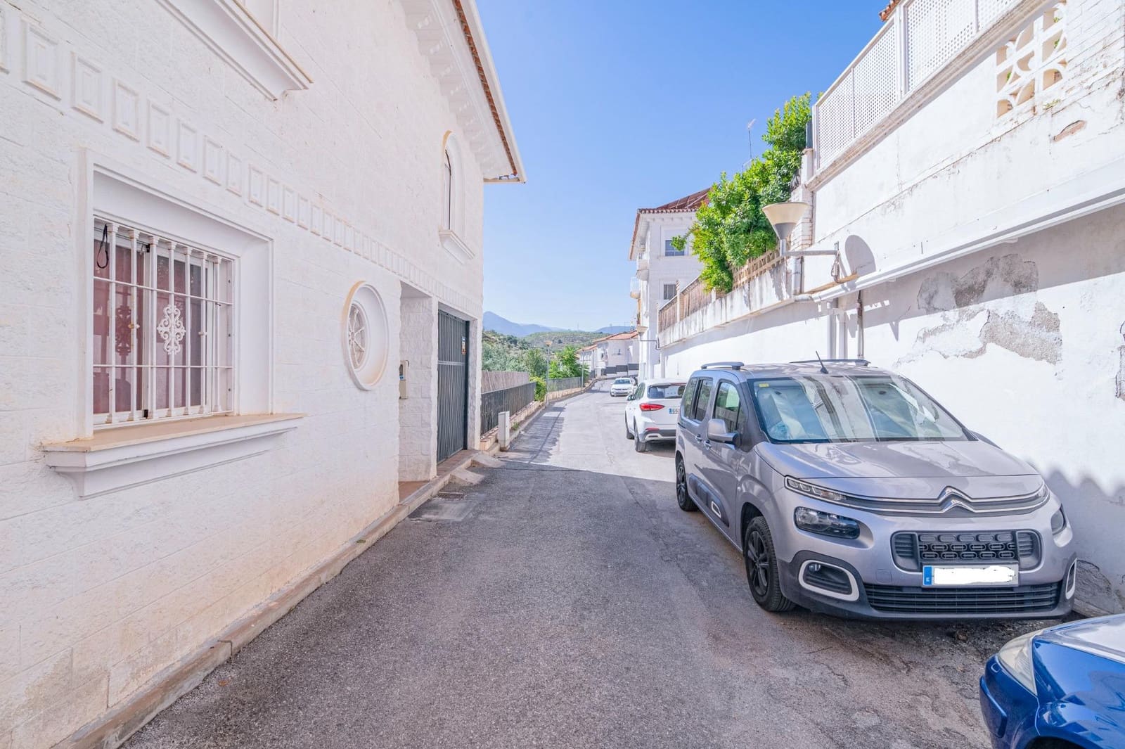 4 chambre Maison de Ville à vendre à Gojar avec garage - 259 500 € (Ref: 9892279)