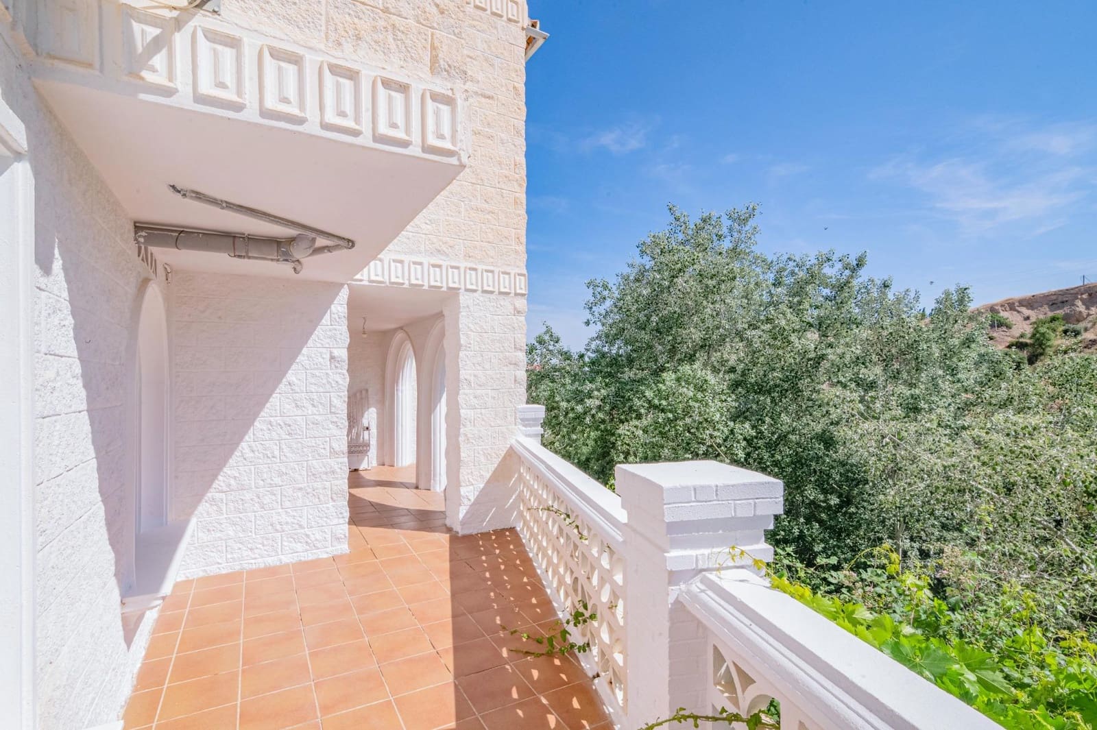 4 chambre Maison de Ville à vendre à Gojar avec garage - 259 500 € (Ref: 9892279)