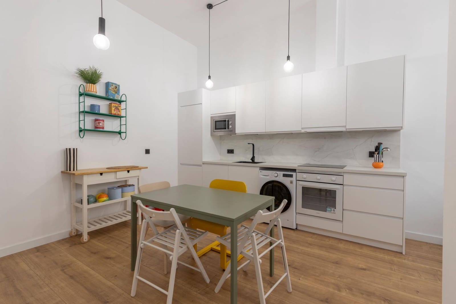 Apartamento de 2 habitaciones en Granada ciudad en venta con garaje - 249.900 € (Ref: 9892280)
