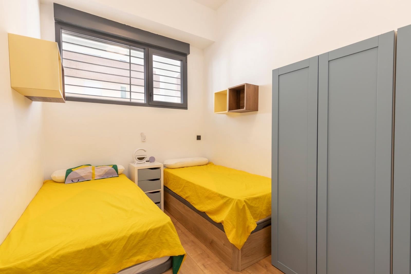 Apartamento de 2 habitaciones en Granada ciudad en venta con garaje - 249.900 € (Ref: 9892280)
