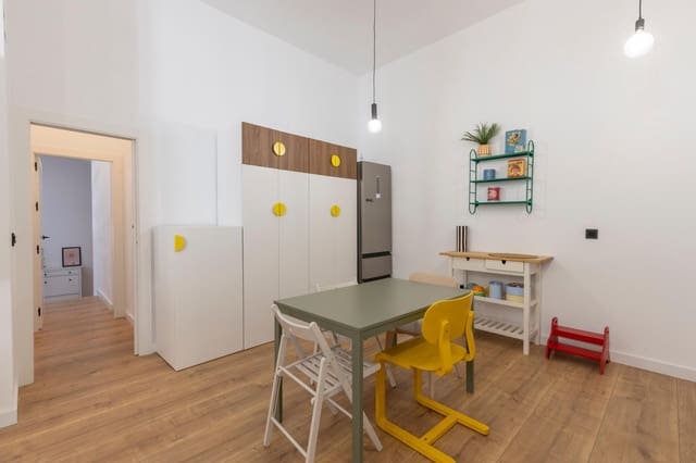 Apartamento de 2 habitaciones en Granada ciudad en venta con garaje - 249.900 € (Ref: 9892280)