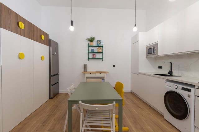 Apartamento de 2 habitaciones en Granada ciudad en venta con garaje - 249.900 € (Ref: 9892280)