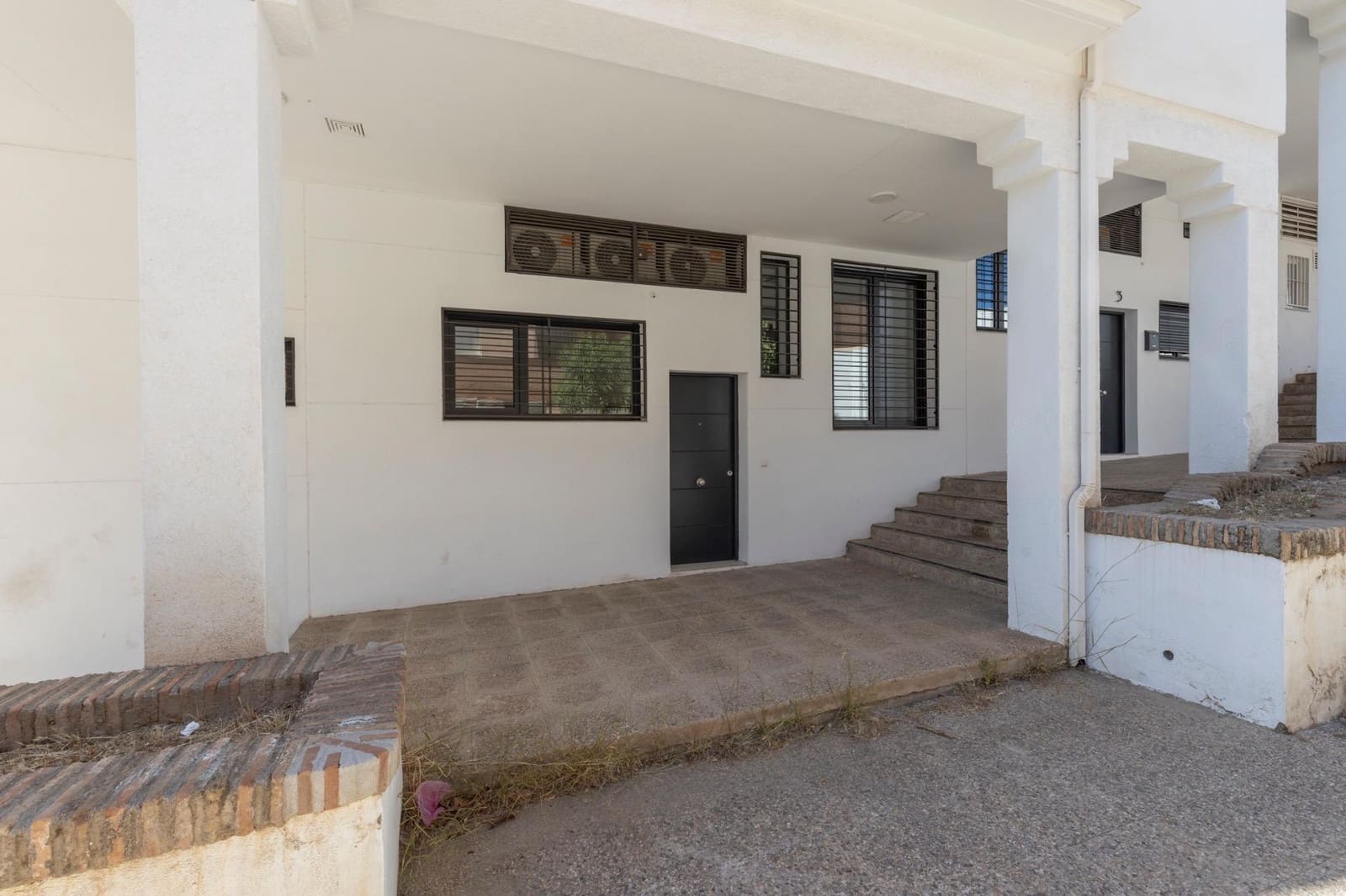 Apartamento de 2 habitaciones en Granada ciudad en venta con garaje - 249.900 € (Ref: 9892280)