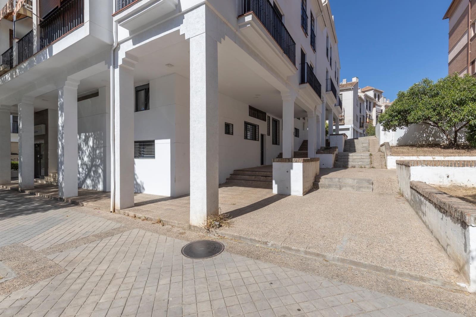 Apartamento de 2 habitaciones en Granada ciudad en venta con garaje - 249.900 € (Ref: 9892280)