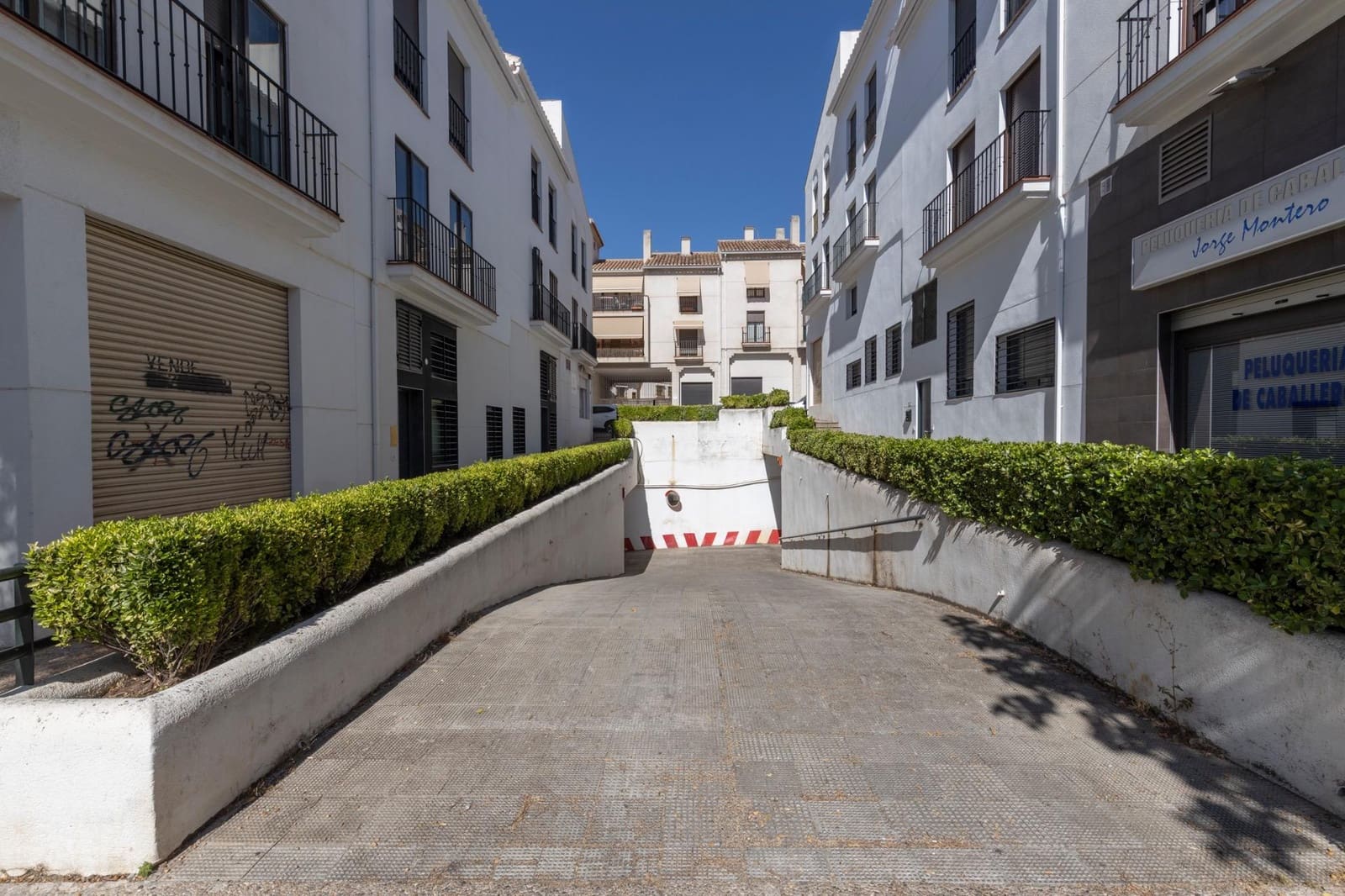 Apartamento de 2 habitaciones en Granada ciudad en venta con garaje - 249.900 € (Ref: 9892280)