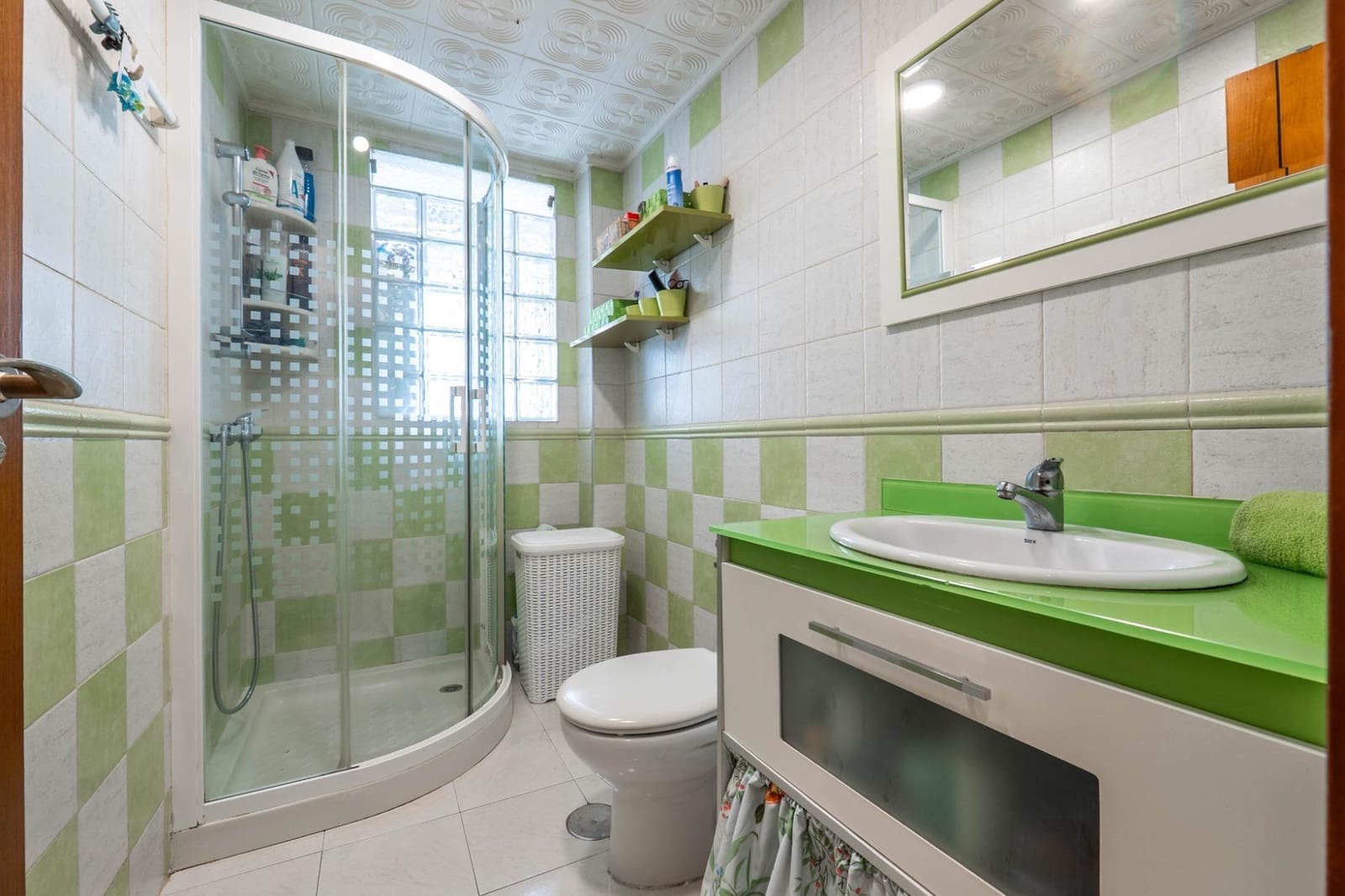 3 quarto Apartamento para venda em Granada cidade - 148 000 € (Ref: 9893806)