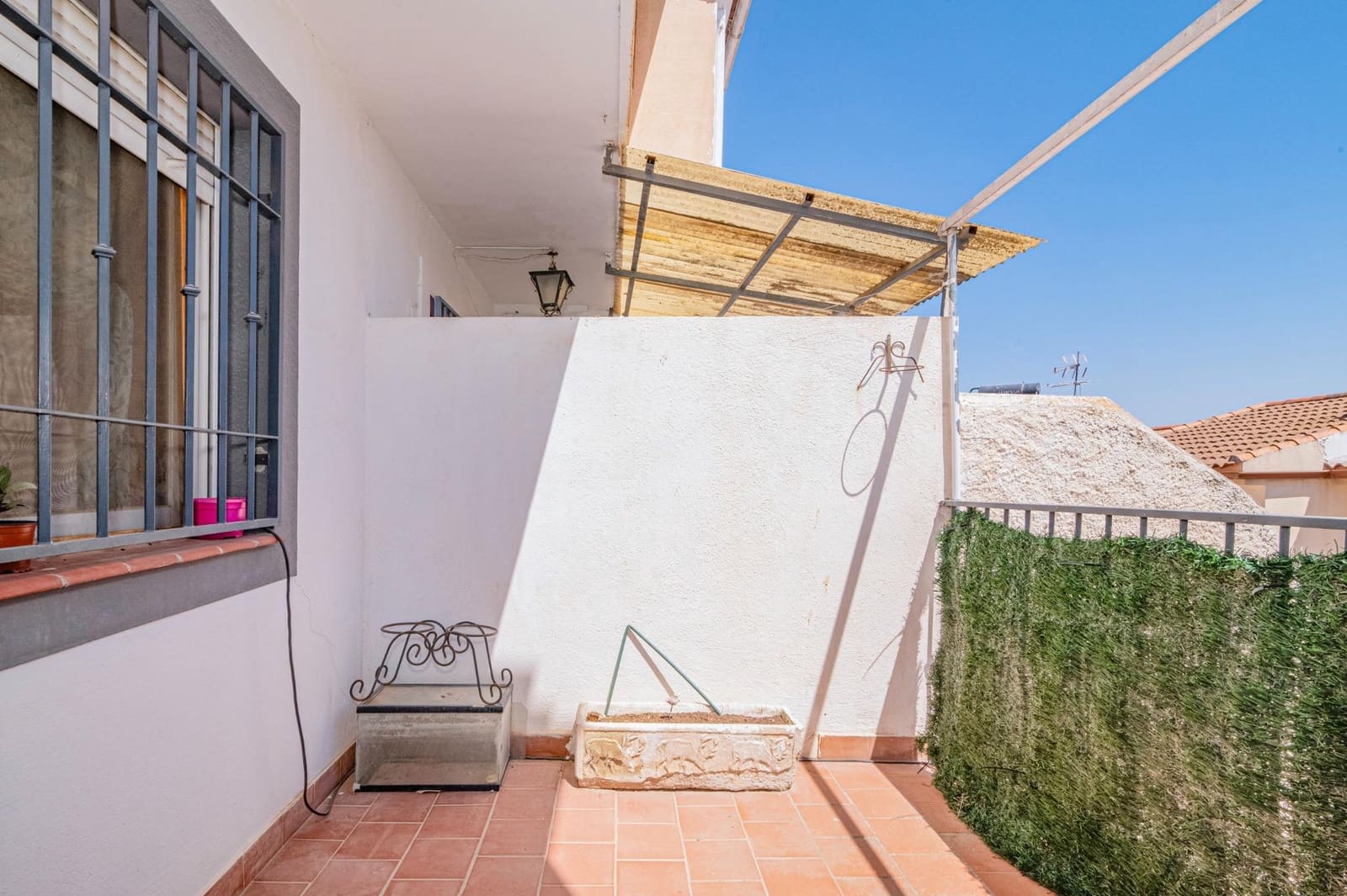 4 Zimmer Reihenhaus zu verkaufen in Las Gabias mit Garage - 180.000 € (Ref: 9893807)