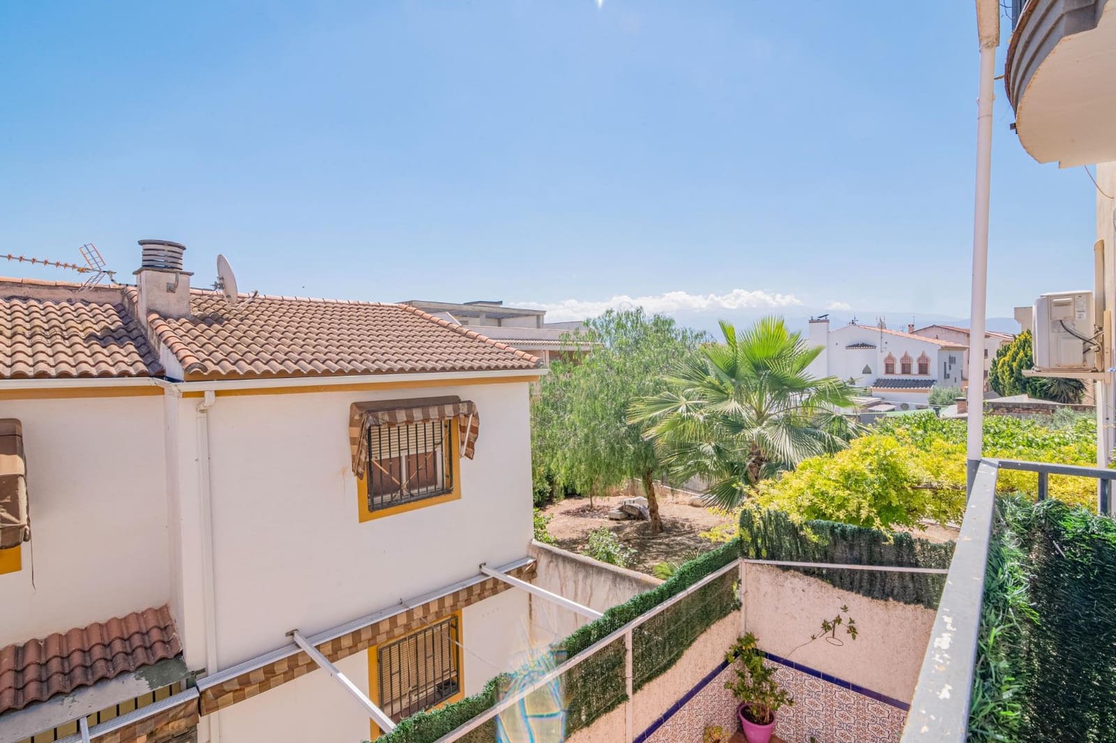 4 Zimmer Reihenhaus zu verkaufen in Las Gabias mit Garage - 180.000 € (Ref: 9893807)