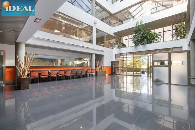 Kommersiell till salu i Armilla med garage - 1 800 000 € (Ref: 9433654)