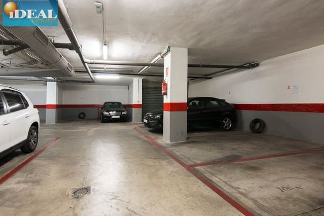 Garage for sale in Granada city - € 19,000 (Ref: 9433657)
